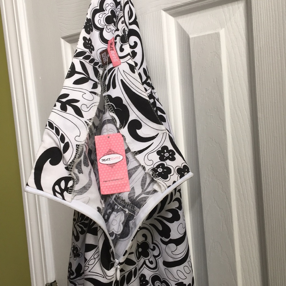 EXPRESS top & Max Rave skirt - Picture 6 of 6